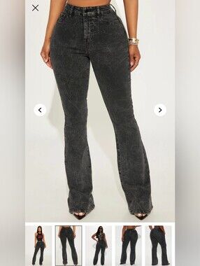 NWOT!! Fashion Nova Black Jeans